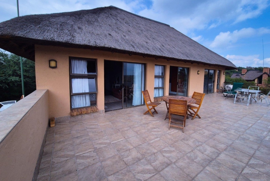 6 Bedroom Property for Sale in Boschenvaal River Front Lodges Free State